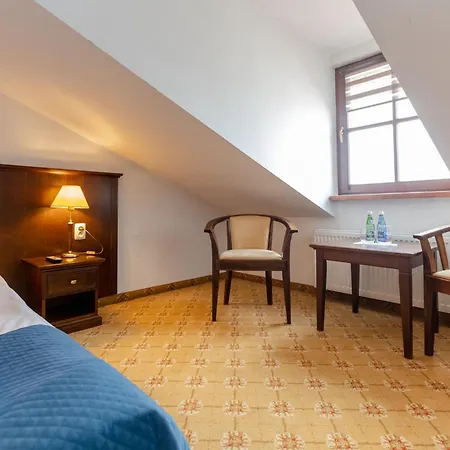 Od Kuchni - 3*